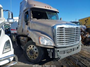  Salvage Freightliner Cascadia 125