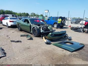  Salvage Dodge Challenger