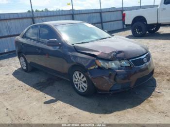  Salvage Kia Forte