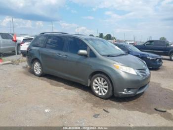  Salvage Toyota Sienna