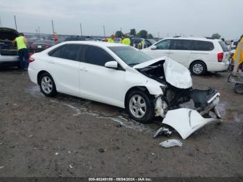  Salvage Toyota Camry