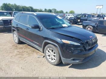  Salvage Jeep Cherokee