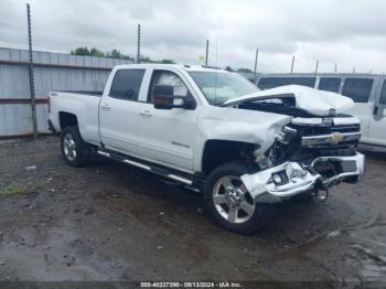  Salvage Chevrolet Silverado 2500