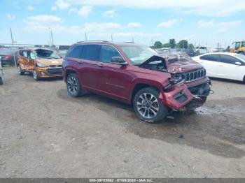  Salvage Jeep Grand Cherokee