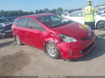  Salvage Toyota Prius v