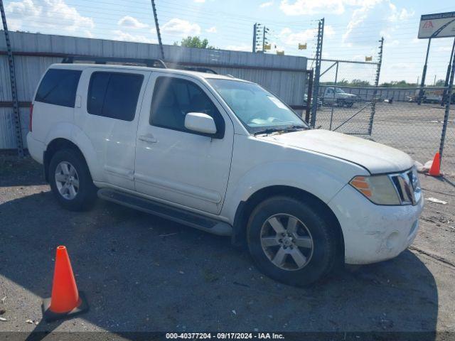  Salvage Nissan Pathfinder