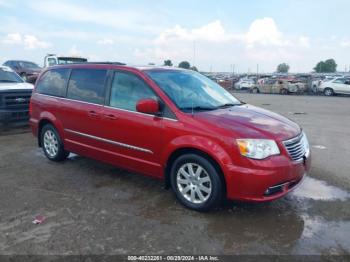  Salvage Chrysler Town & Country