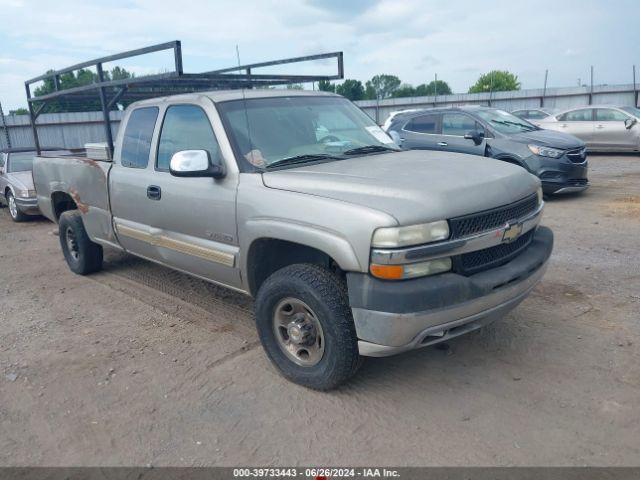  Salvage Chevrolet Silverado 2500