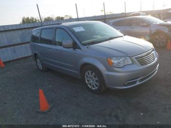  Salvage Chrysler Town & Country