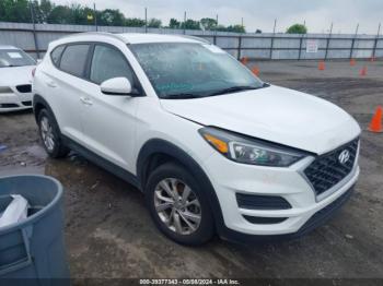  Salvage Hyundai TUCSON