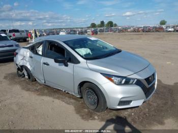  Salvage Nissan Versa