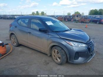  Salvage Nissan Kicks