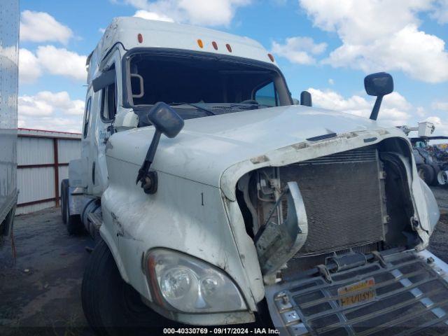  Salvage Freightliner Cascadia 125