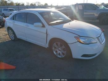  Salvage Chrysler 200