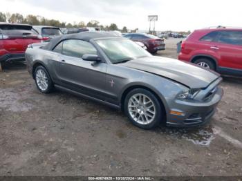  Salvage Ford Mustang