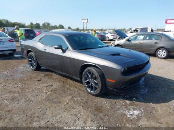  Salvage Dodge Challenger