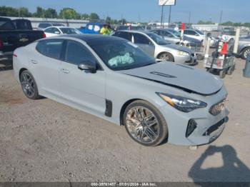  Salvage Kia Stinger