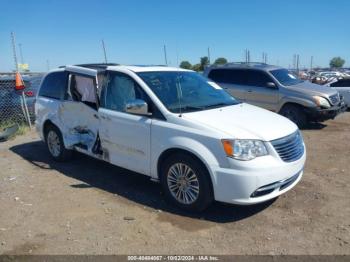  Salvage Chrysler Town & Country