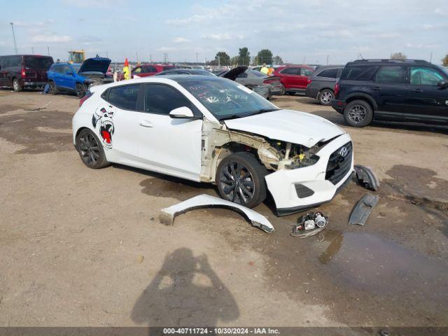  Salvage Hyundai VELOSTER