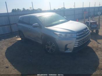  Salvage Toyota Highlander