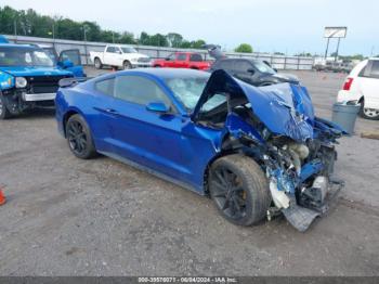  Salvage Ford Mustang