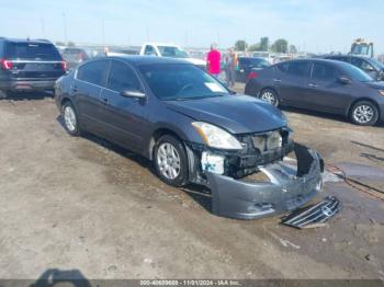  Salvage Nissan Altima