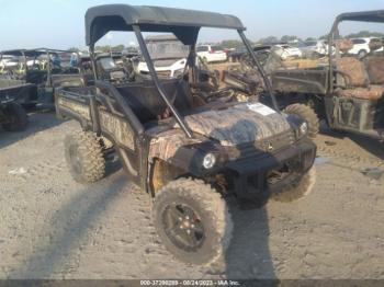  Salvage John Deere 825i Gator