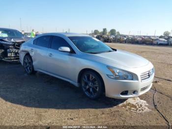  Salvage Nissan Maxima