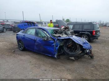  Salvage Hyundai ELANTRA