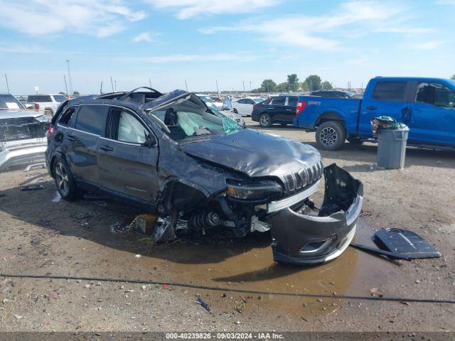  Salvage Jeep Cherokee