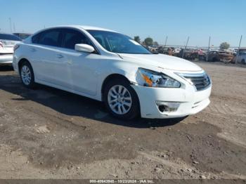  Salvage Nissan Altima