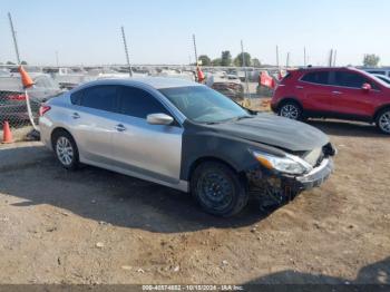  Salvage Nissan Altima