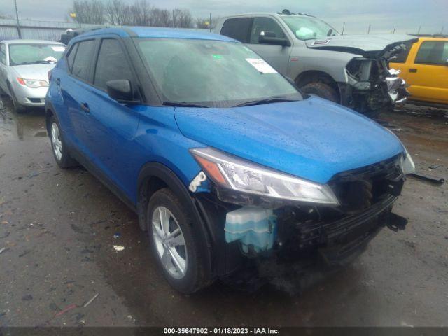  Salvage Nissan Kicks