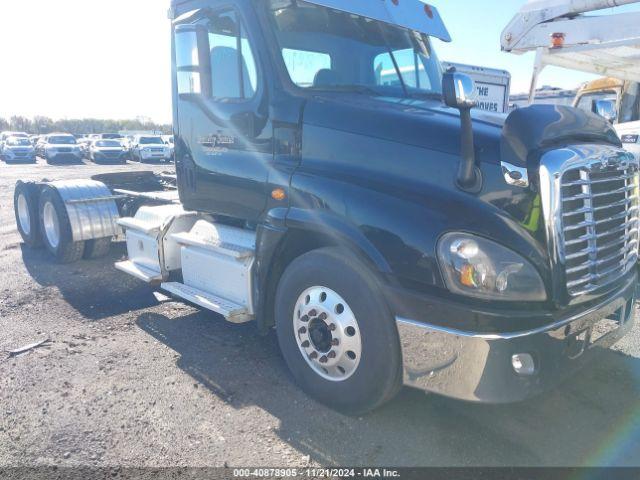  Salvage Freightliner Cascadia 125