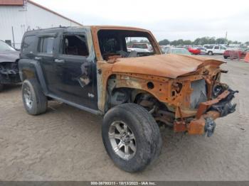  Salvage HUMMER H3 Suv