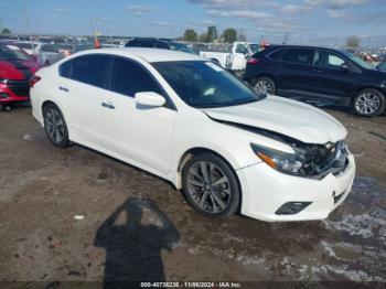  Salvage Nissan Altima