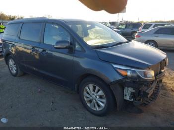  Salvage Kia Sedona