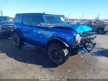  Salvage Ford Bronco