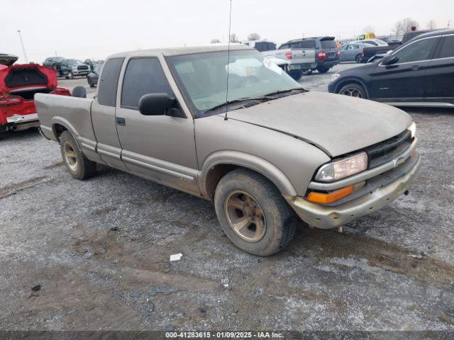  Salvage Chevrolet S-10