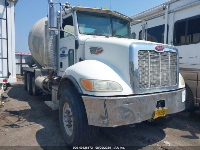  Salvage Peterbilt 335