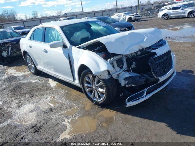  Salvage Chrysler 300