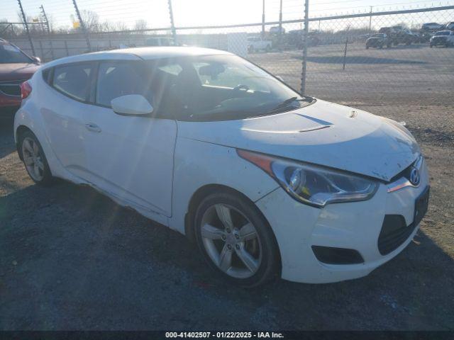  Salvage Hyundai VELOSTER