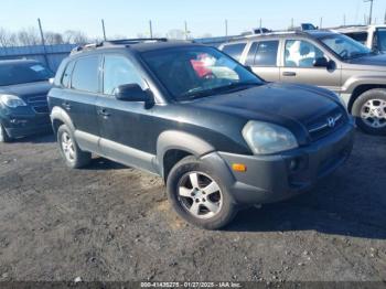  Salvage Hyundai TUCSON