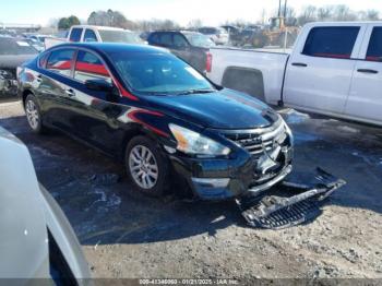  Salvage Nissan Altima