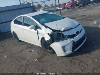  Salvage Toyota Prius