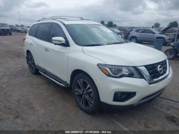  Salvage Nissan Pathfinder