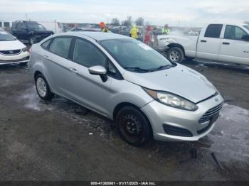  Salvage Ford Fiesta