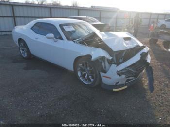  Salvage Dodge Challenger