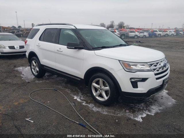  Salvage Ford Explorer