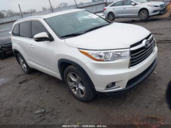  Salvage Toyota Highlander